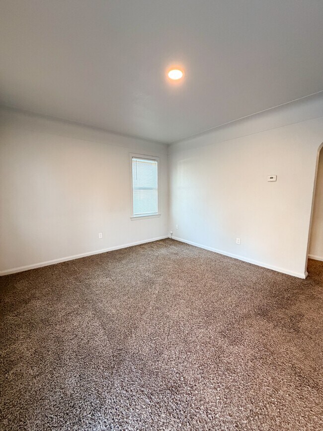 Building Photo - 20091 Barlow St