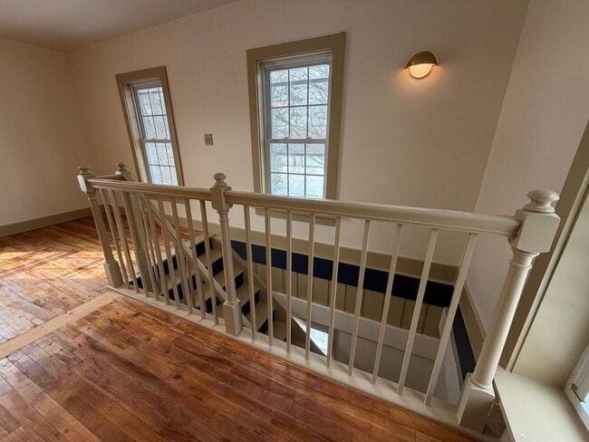 Building Photo - Alesia, LLC