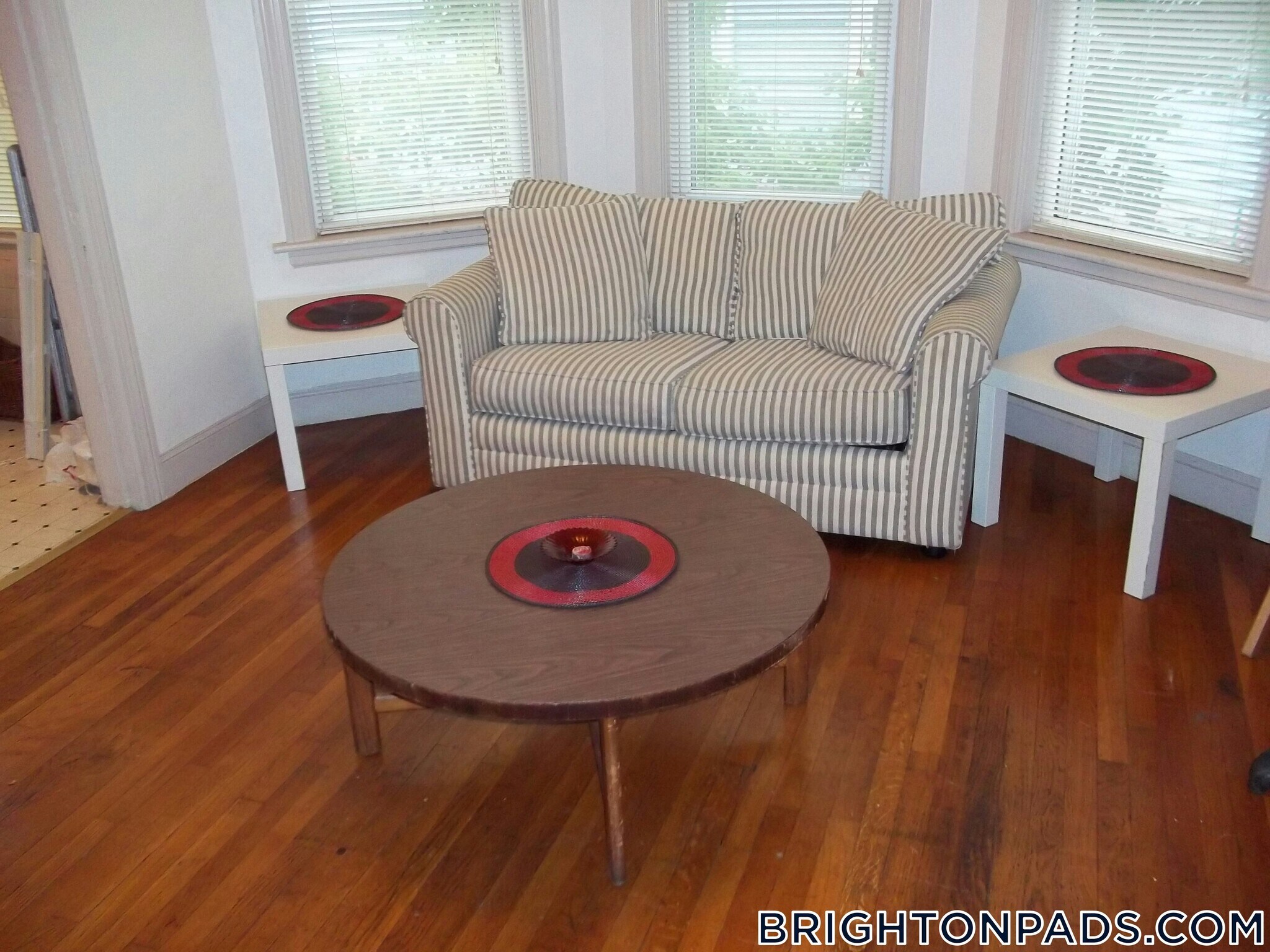 Building Photo - 72 Antwerp St