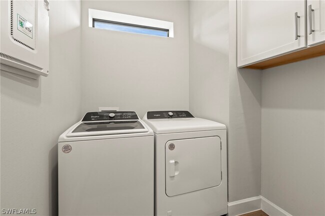 Building Photo - 11661 Venetian Lagoon Dr