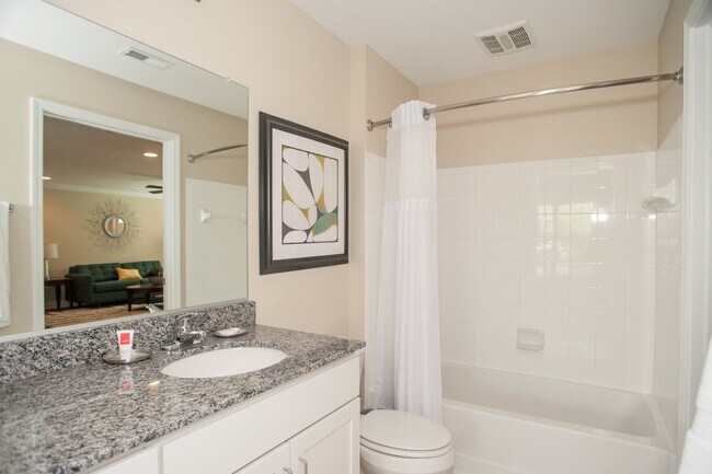 Primary Photo - 3 Bedroom Flat Available at the Woodlands ...