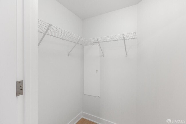 Building Photo - 338 Main St