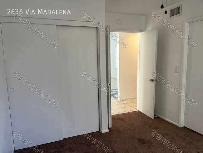 Building Photo - 2636 Via Madalena-