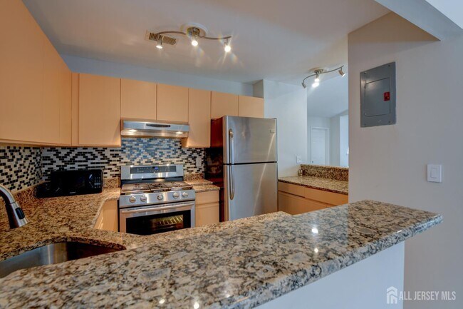 Building Photo - 58 Tanglewood Ct