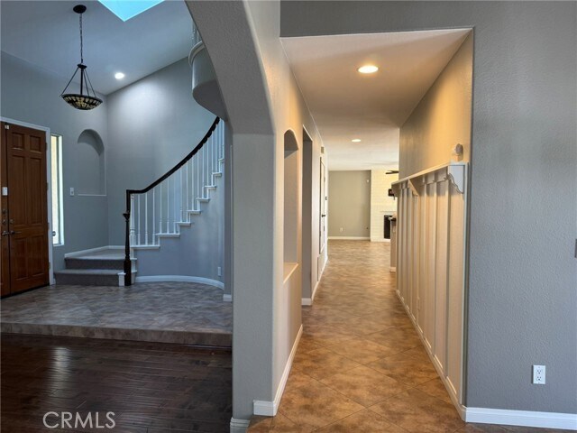 Building Photo - 1990 Willowbrook Dr