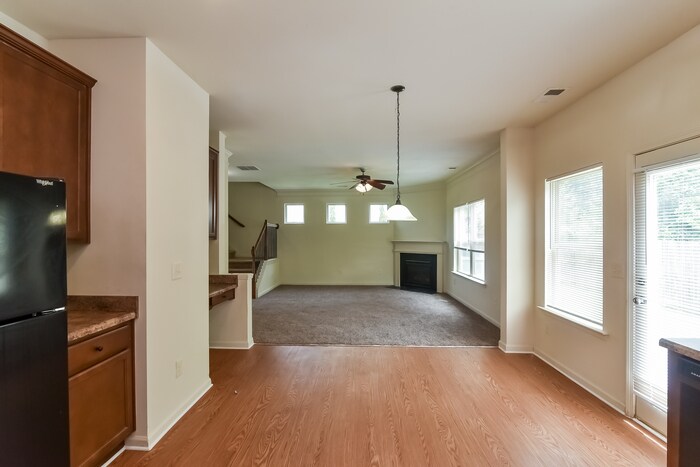 Building Photo - 1479 Wilford Dr NE