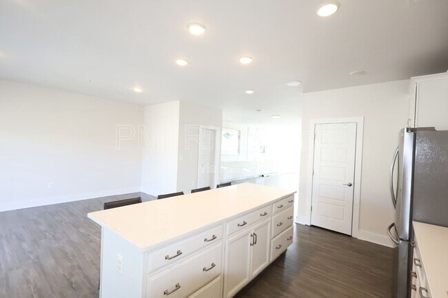 Building Photo - 4340 Bon Secours Pkwy