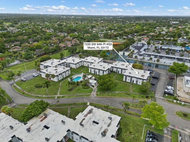 Building Photo - 7220 SW 94th Pl