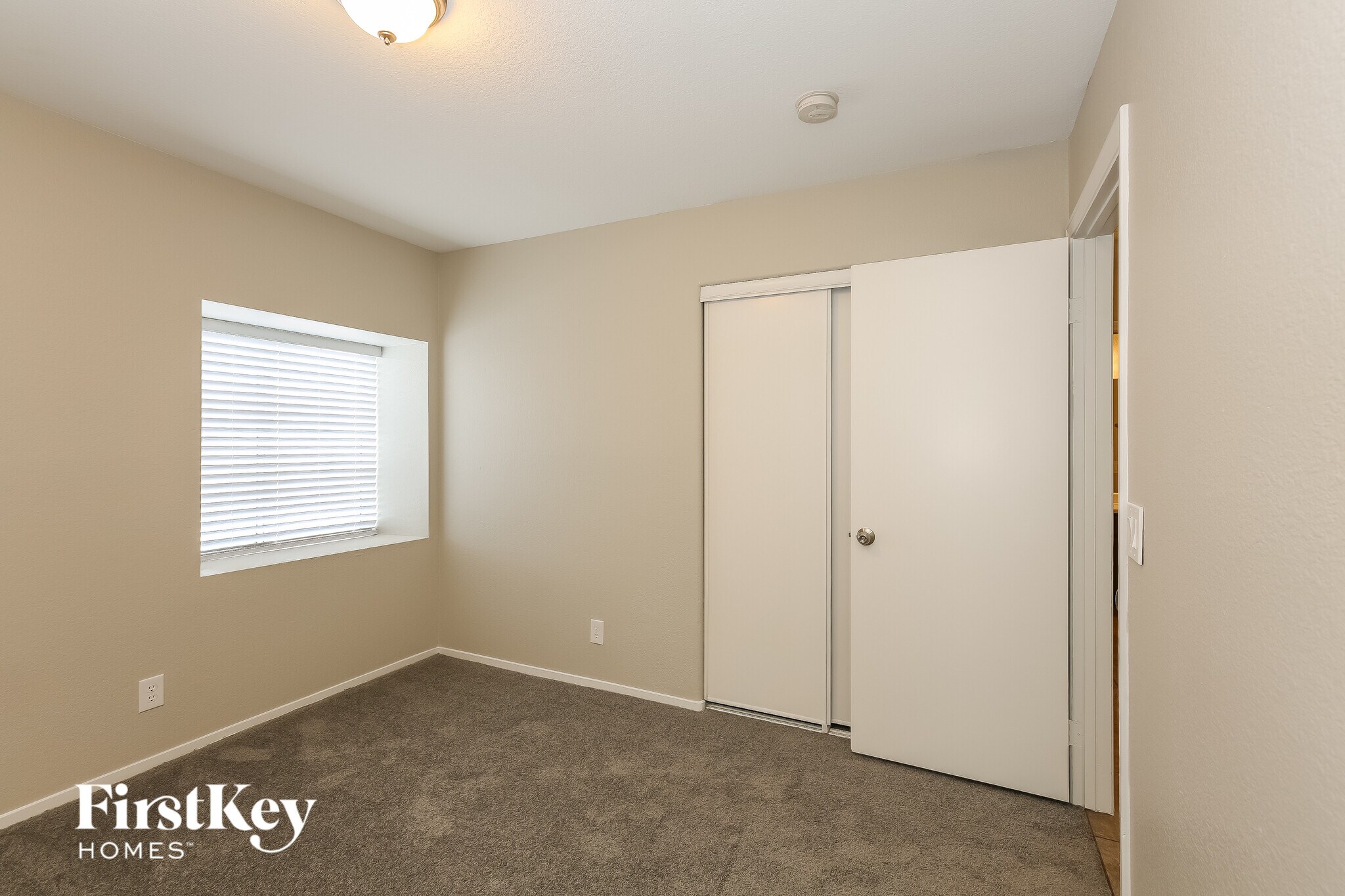 Building Photo - 5100 Chambliss Dr