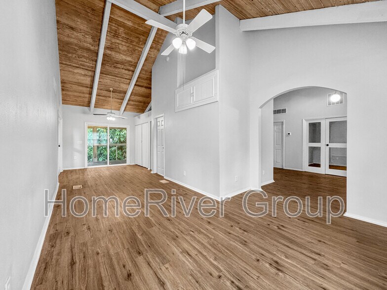 Building Photo - 5743 Eden Ln