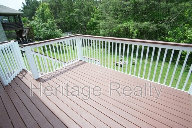 Building Photo - 1033 Ruscello Dr