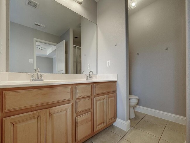 Building Photo - 6016 Wilcott Ct