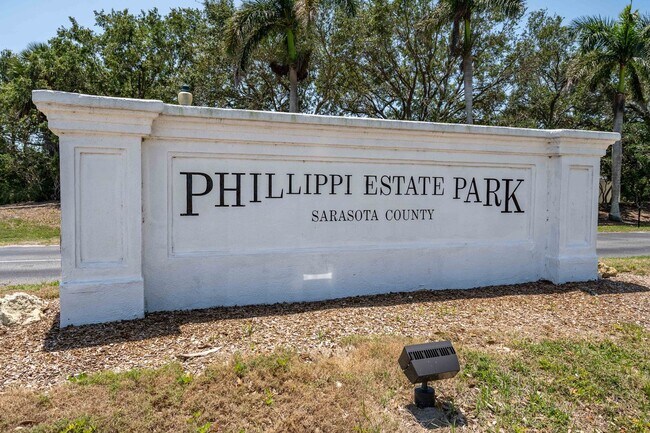 Building Photo - RARELY AVAILABLE!  3BED/2BATH POOL HOME FOR RENT-SARASOTA, FL $2995.00