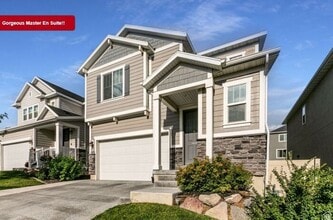 Building Photo - Awesome upgraded House w 2 car attached