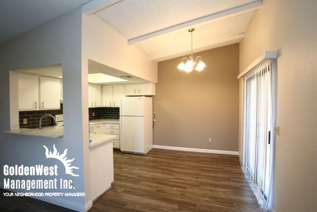 Building Photo - 4752 O'Bannon Dr