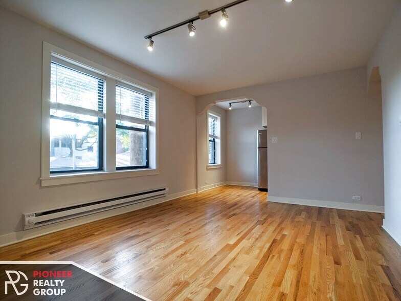 Building Photo - 2430 N Kedzie Blvd