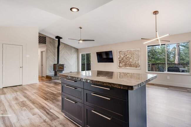 Building Photo - Updated Georgetown Home on 5 Acres with Huge Deck!