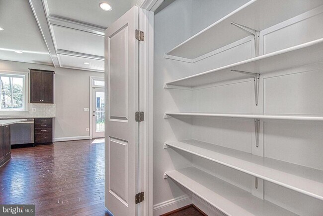 Building Photo - 3100 Greenway Blvd