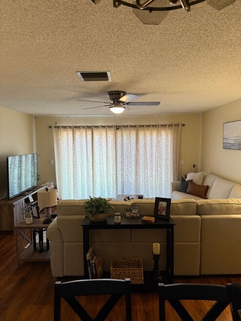 Building Photo - 8513 Dominican Ct