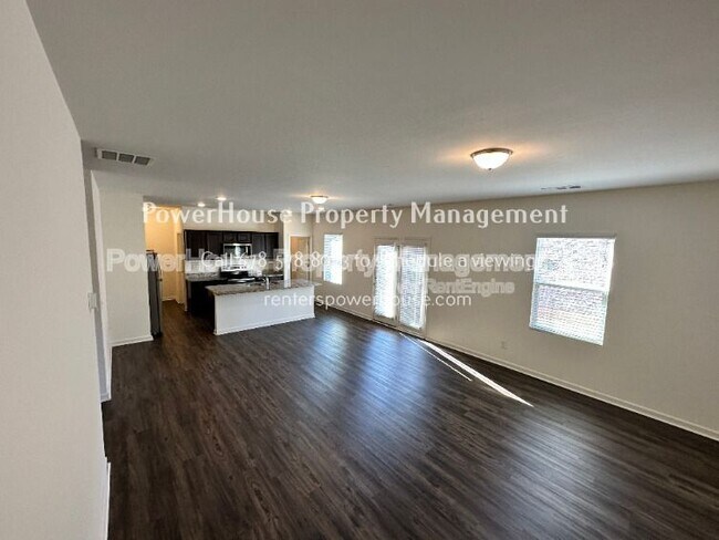 Building Photo - 4720 Alford Cmns