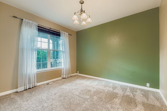 Building Photo - Beautiful 5 Bedroom Home for Rent in Anthe...