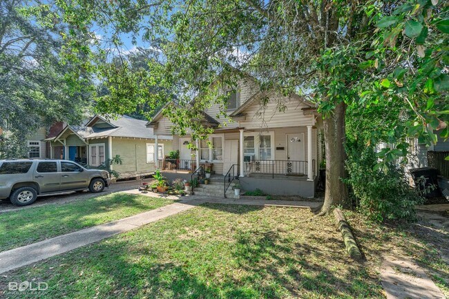 Building Photo - 649-B Merrick Street-