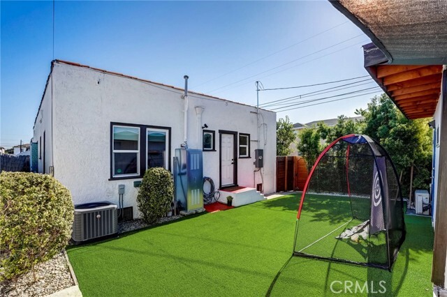 Building Photo - 6531 Arlington Ave