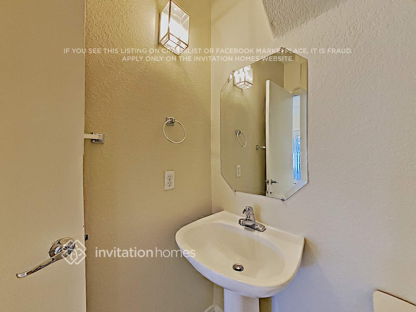 Building Photo - 7261 Gold Find Ct