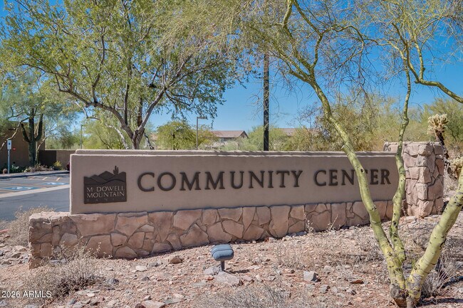 Building Photo - 10840 E Bahia Dr