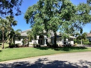Building Photo - 3510 Lakemont Dr