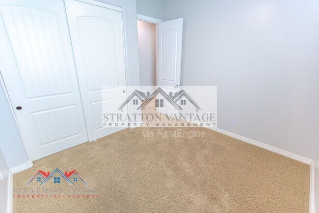 Building Photo - 20309 E Avenida Del Valle