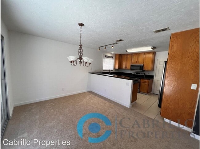 Building Photo - 3 br, 2.5 bath House - 1268 Rachel Circle