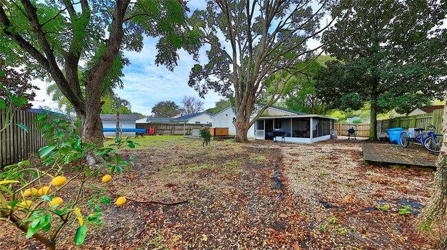 Building Photo - 3816 Pebble Ct