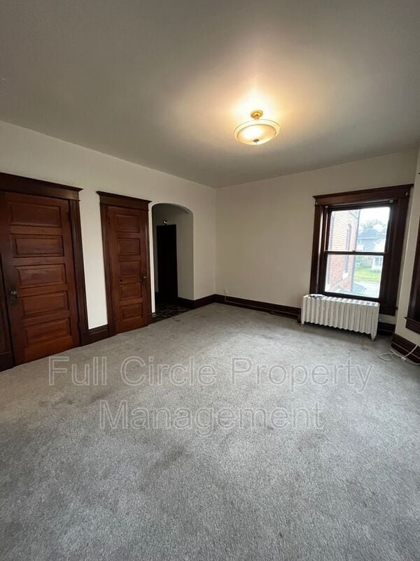 Building Photo - Chester Manor