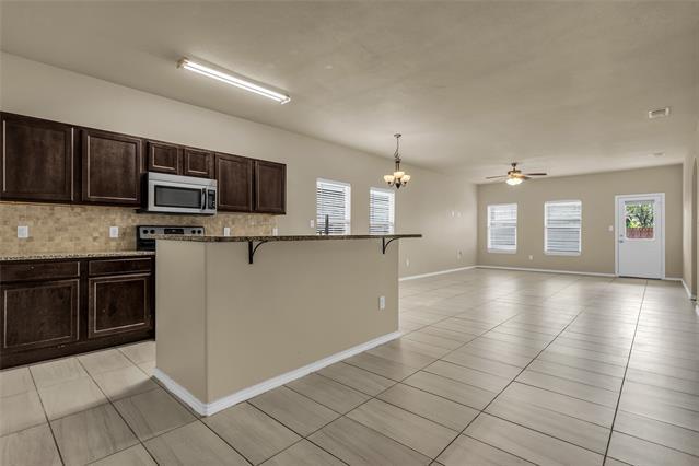 Building Photo - 2029 Shady Glen Trail