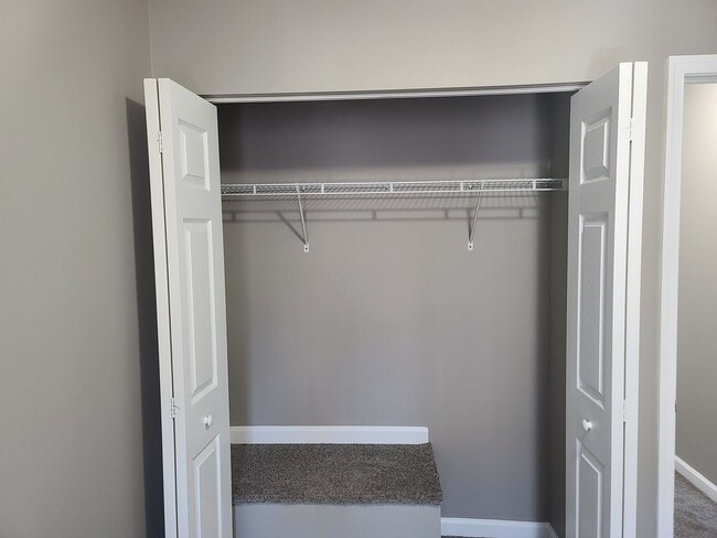 Building Photo - 3 Bedroom 2 1/2 bath Townhome for Rent in Waynesboro