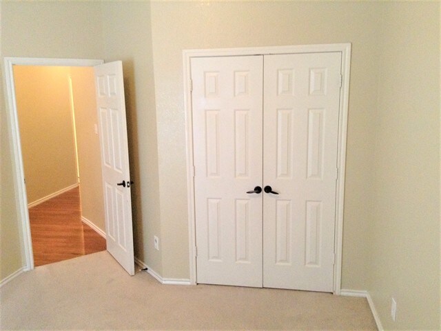 Building Photo - 522 Flora Vista Ct