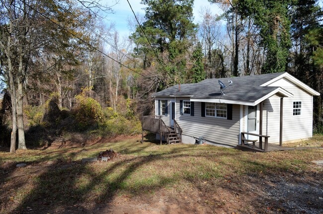 Building Photo - 874 Carrollton Vila Rica Hwy