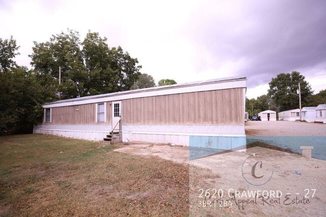 Building Photo - 2620 Crawford Dr