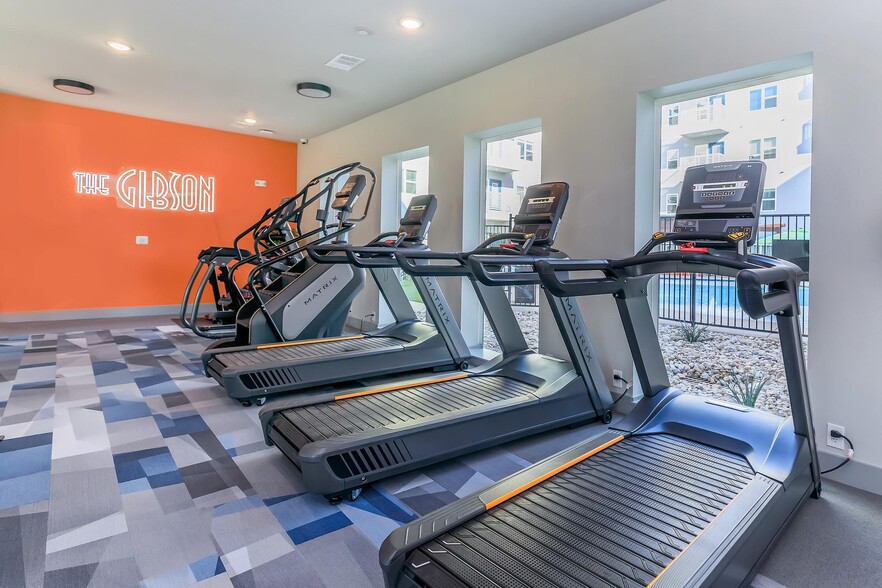 Building Photo - 2422 S Carrier Pkwy