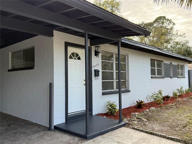 Building Photo - 6470 Savannah Pl