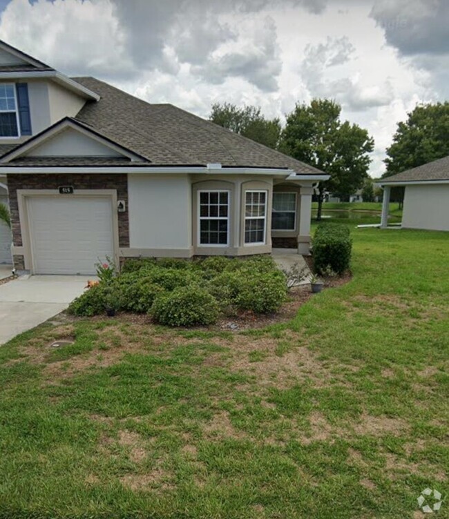 Building Photo - 515 Wooded Crossing Cir