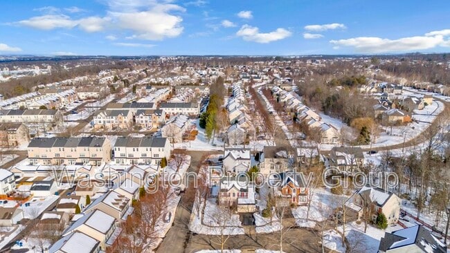 Building Photo - 43654 Kenai Ct