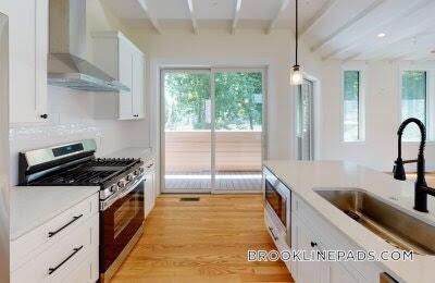 Primary Photo - 65 Cameron St