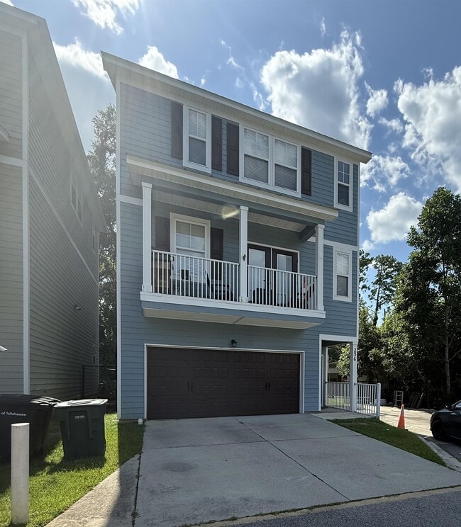 Primary Photo - 256 Soho Ct