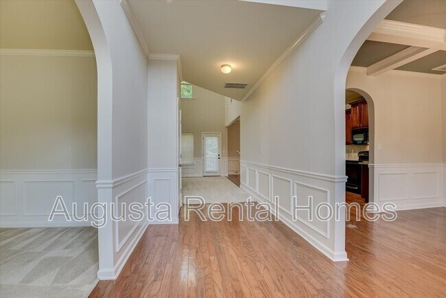Building Photo - 2079 Willhaven Dr