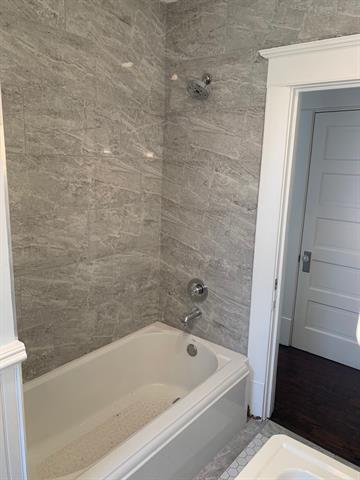 Building Photo - 5404 Miller Ave