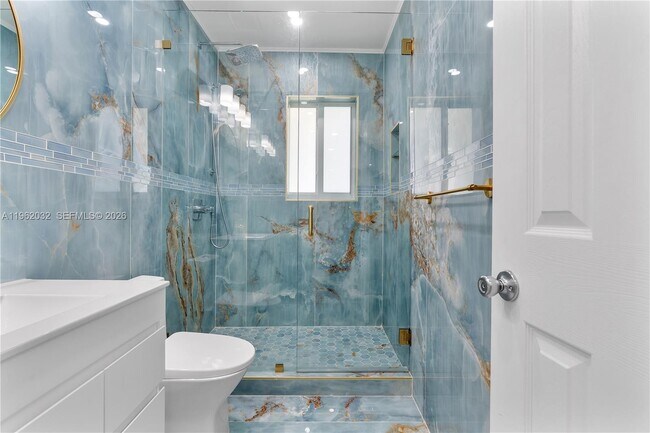 Building Photo - 4440 NE 17th Ave