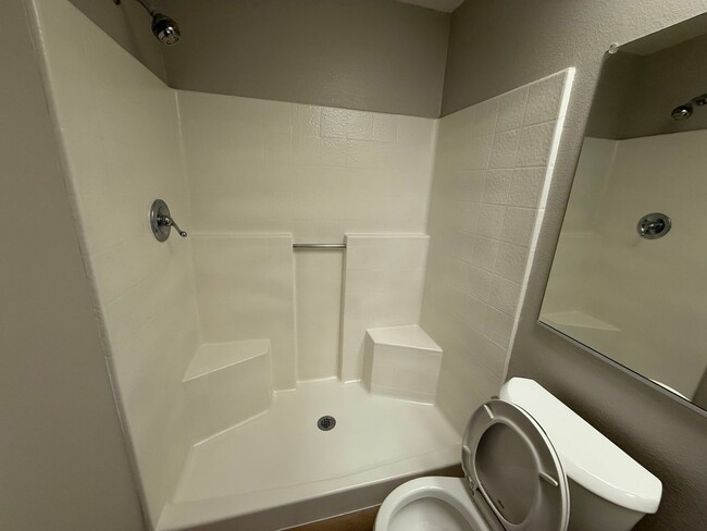 Building Photo - Jess Ranch- Brookhollow Condo, 55+ Communi...