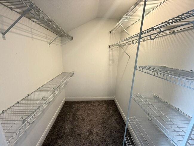 Building Photo - 754 Sedgegrass Dr